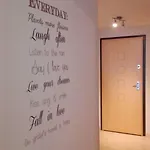 Moderno, Bonito Y Acogedor