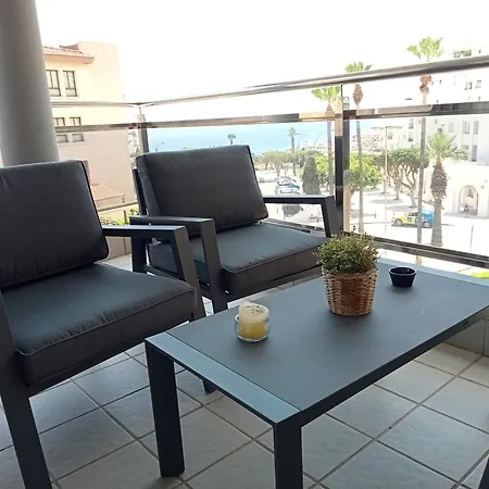 Moderno, Bonito Y Acogedor